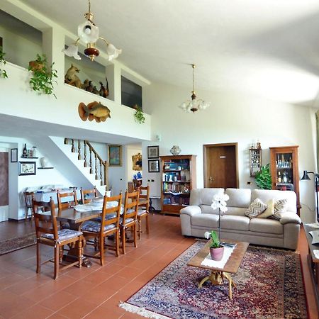 B&B Torre Del Lago Trasimeno Passignano sul Trasimeno Bagian luar foto