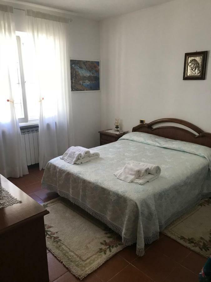 B&B Torre Del Lago Trasimeno Passignano sul Trasimeno Bagian luar foto