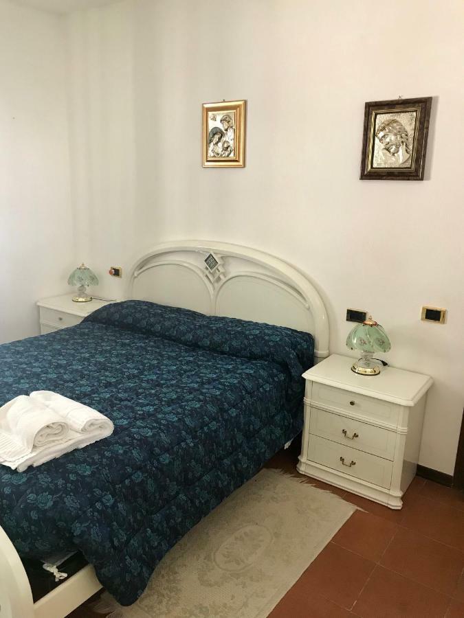 B&B Torre Del Lago Trasimeno Passignano sul Trasimeno Bagian luar foto